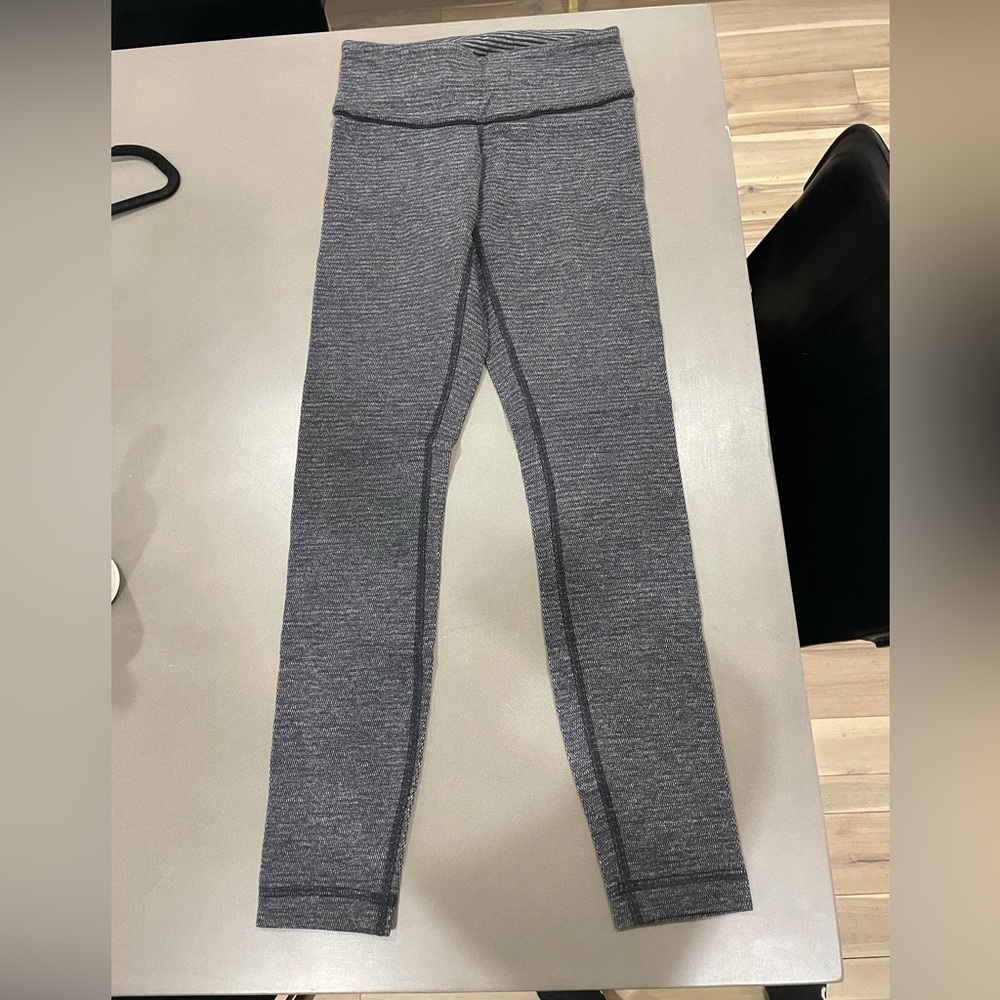 Gray leggings